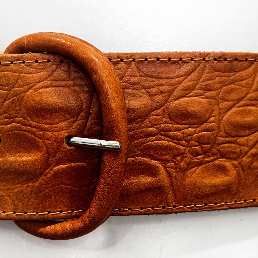 ESPRIT Textured Leather Belt